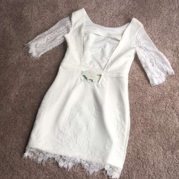 Gorgeous ivory lace dress - Picture 3 of 3